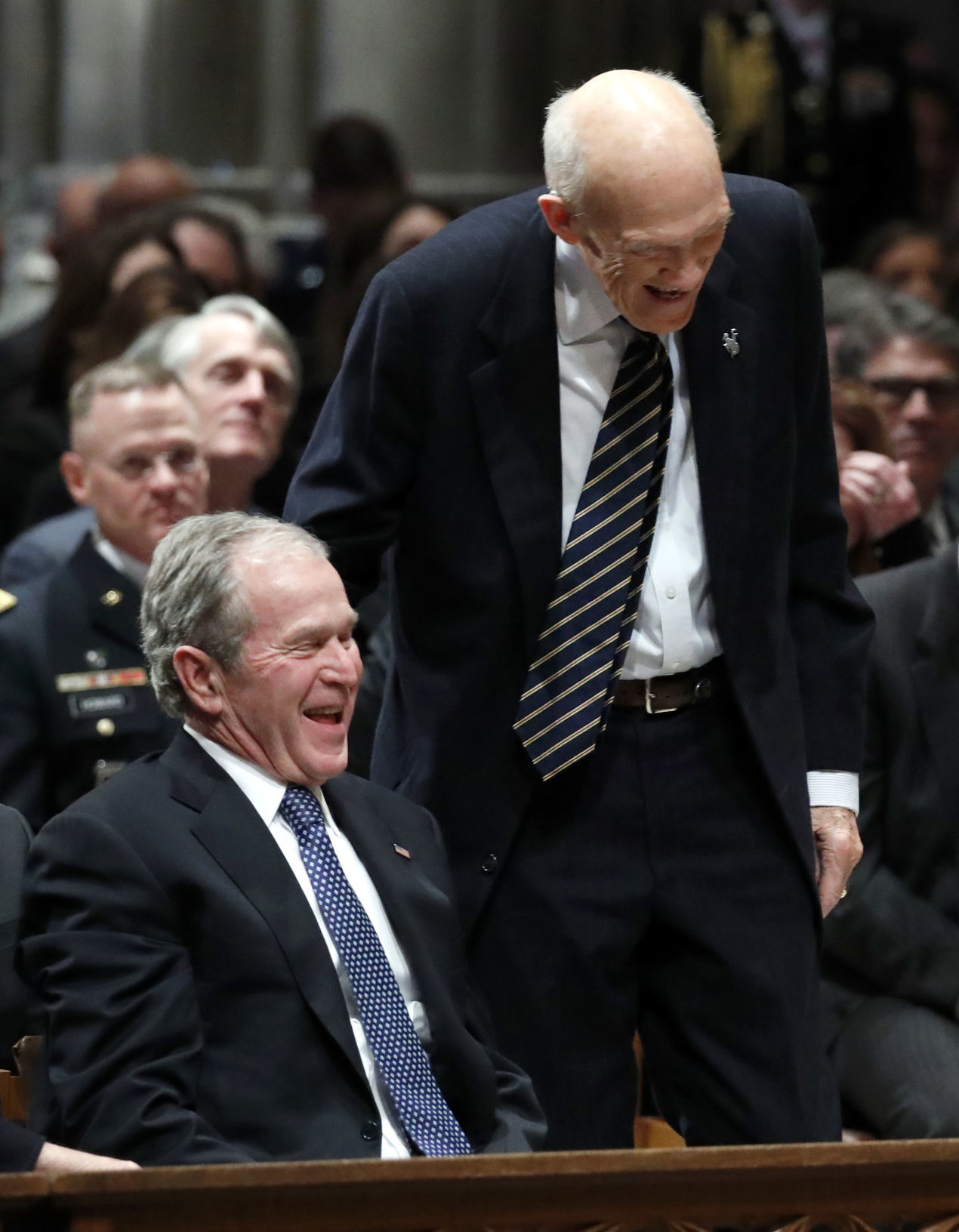 Sen. Simpson eulogizes President Bush